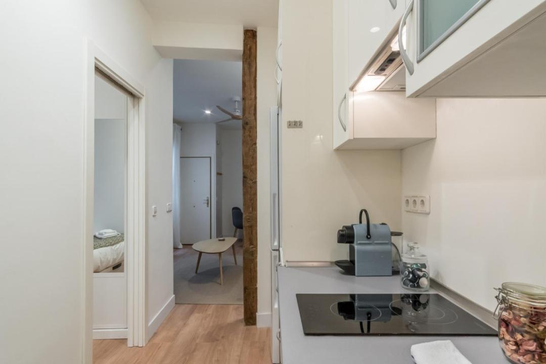 Cozy 1bd 1bth - Anton Martin Apartment